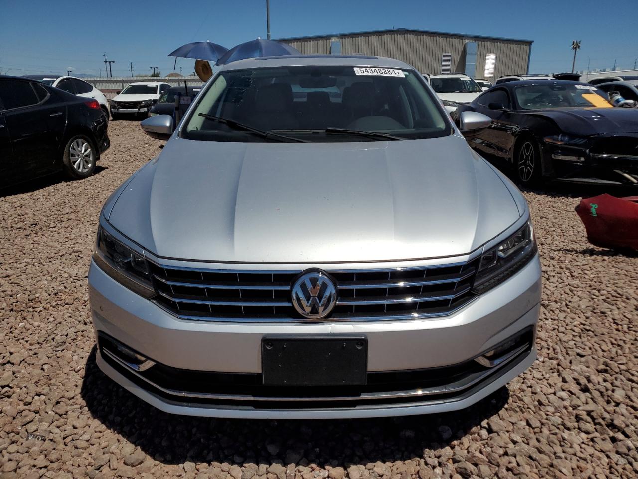 1VWBA7A32JC009903 2018 Volkswagen Passat Se