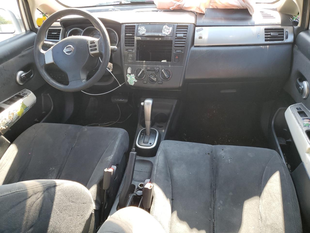 3N1BC11E29L382440 2009 Nissan Versa S