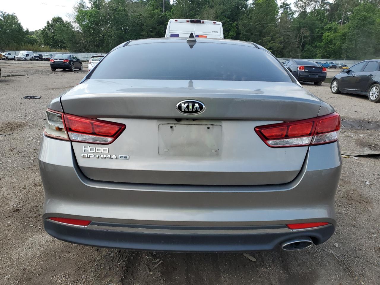 5XXGT4L30GG032460 2016 Kia Optima Lx