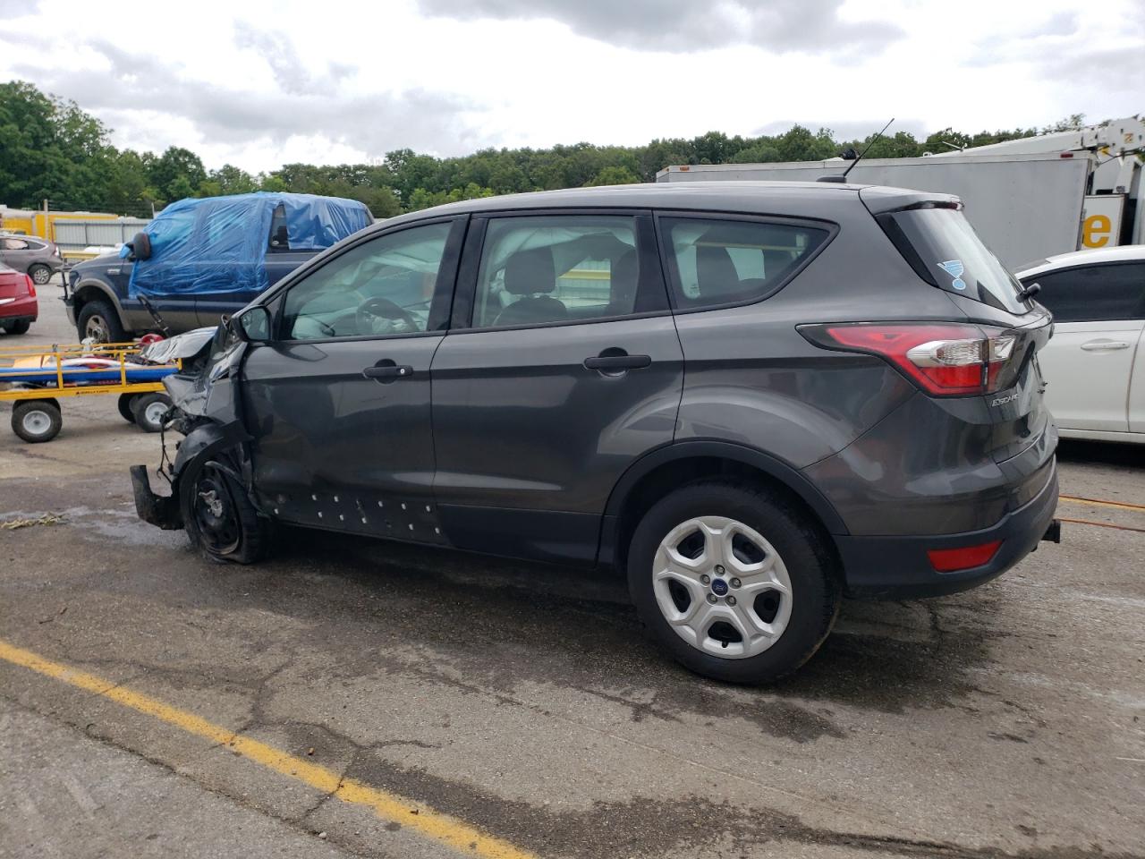 2017 Ford Escape S vin: 1FMCU0F70HUB43228