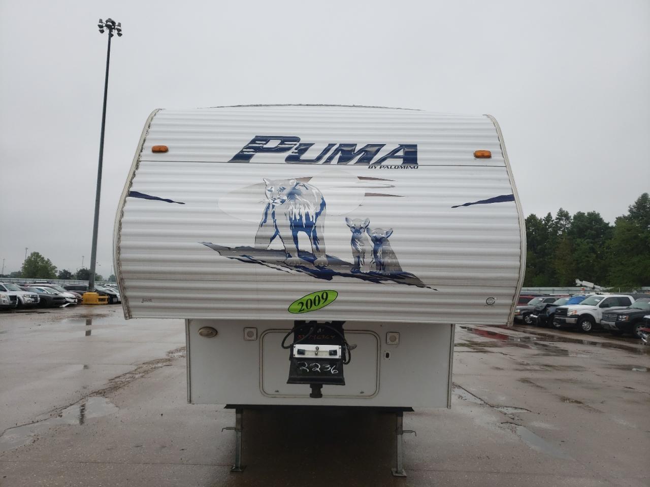 4X4FPUA209P022236 2009 Puma 5Th Wheel