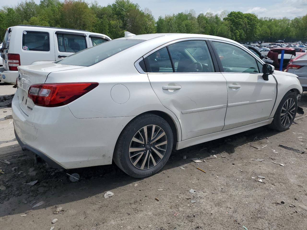 4S3BNAC62J3030987 2018 Subaru Legacy 2.5I Premium