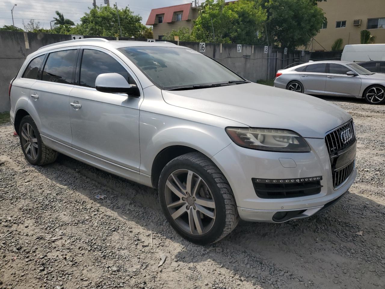 WA1LGAFE5ED013449 2014 Audi Q7 Premium Plus