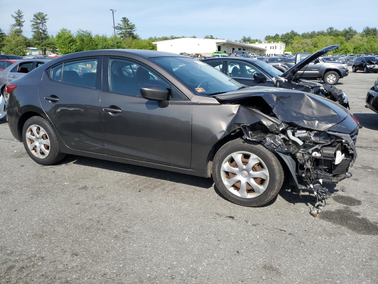 2014 Mazda 3 Sport vin: JM1BM1U78E1122925