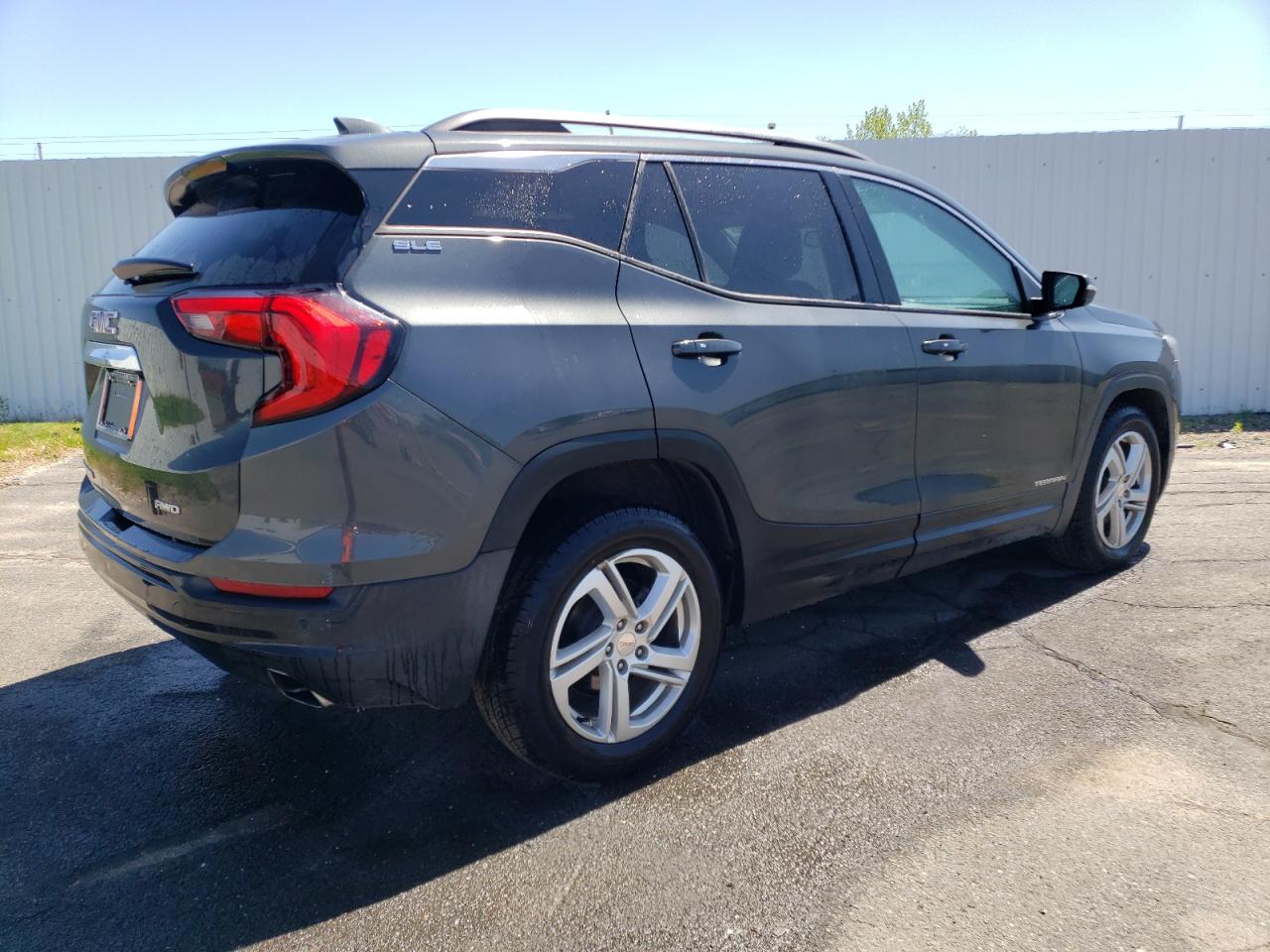 3GKALTEX3JL210393 2018 GMC Terrain Sle