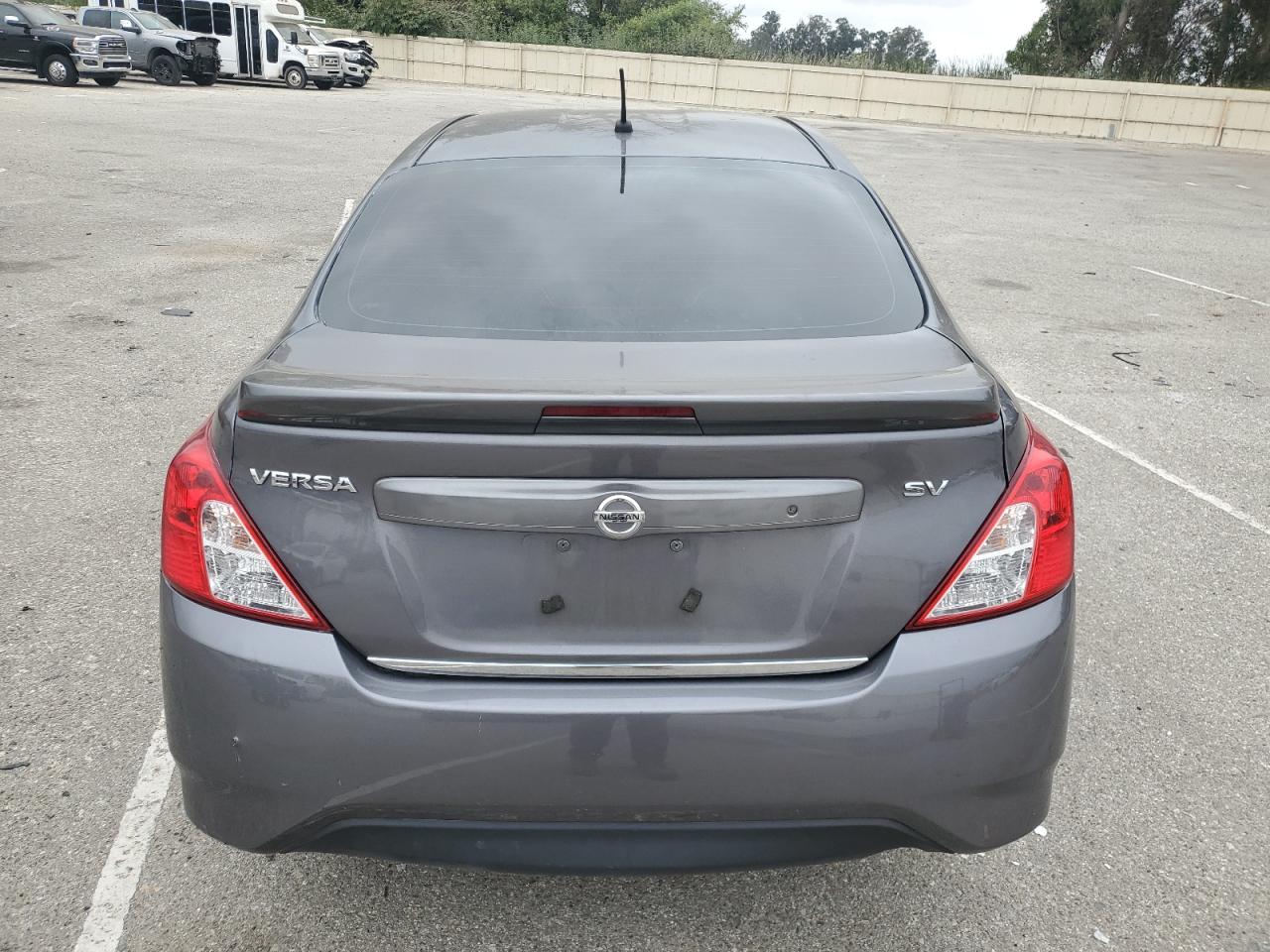 3N1CN7AP5HL868967 2017 Nissan Versa S
