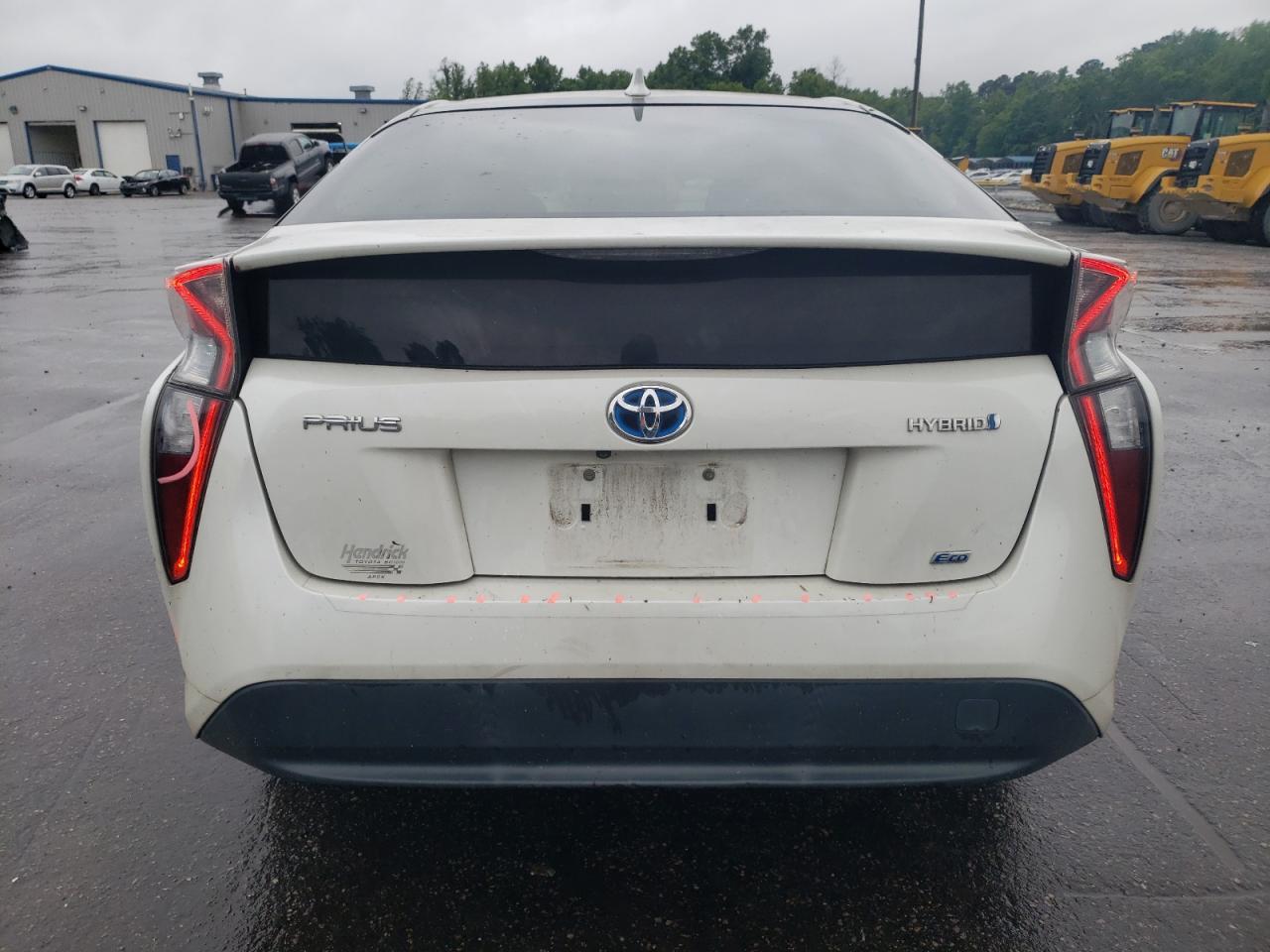 JTDKARFU1G3010534 2016 Toyota Prius