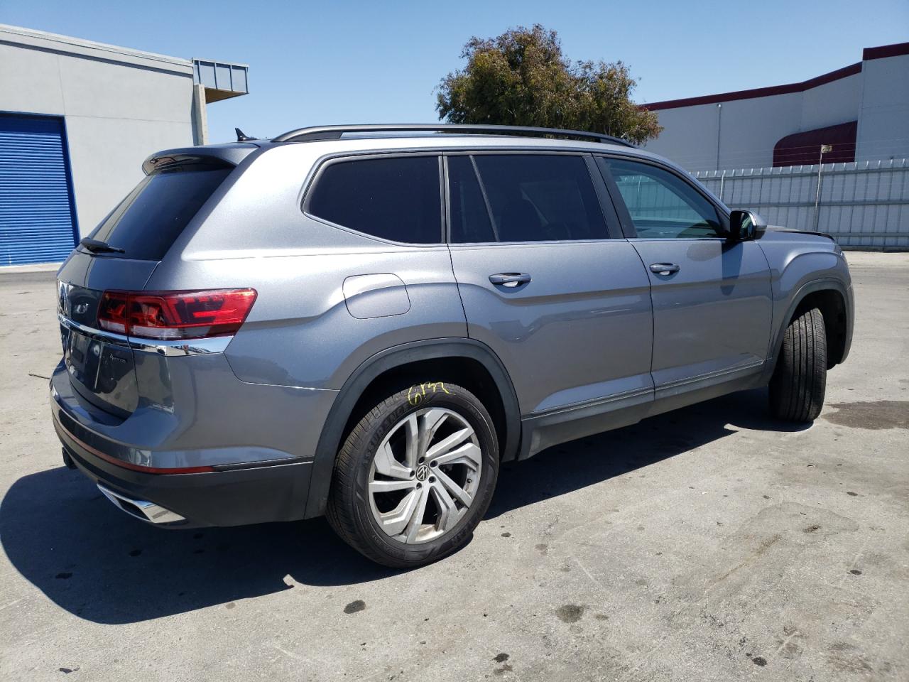 1V2HR2CA2PC525920 2023 Volkswagen Atlas Se