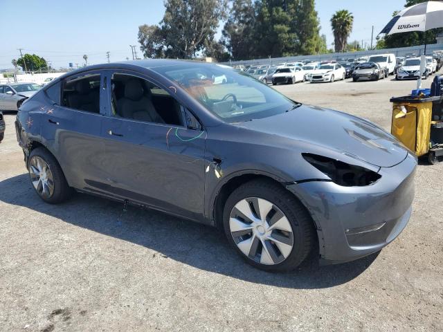 7SAYGDEE4NF347580 Tesla Model Y  4