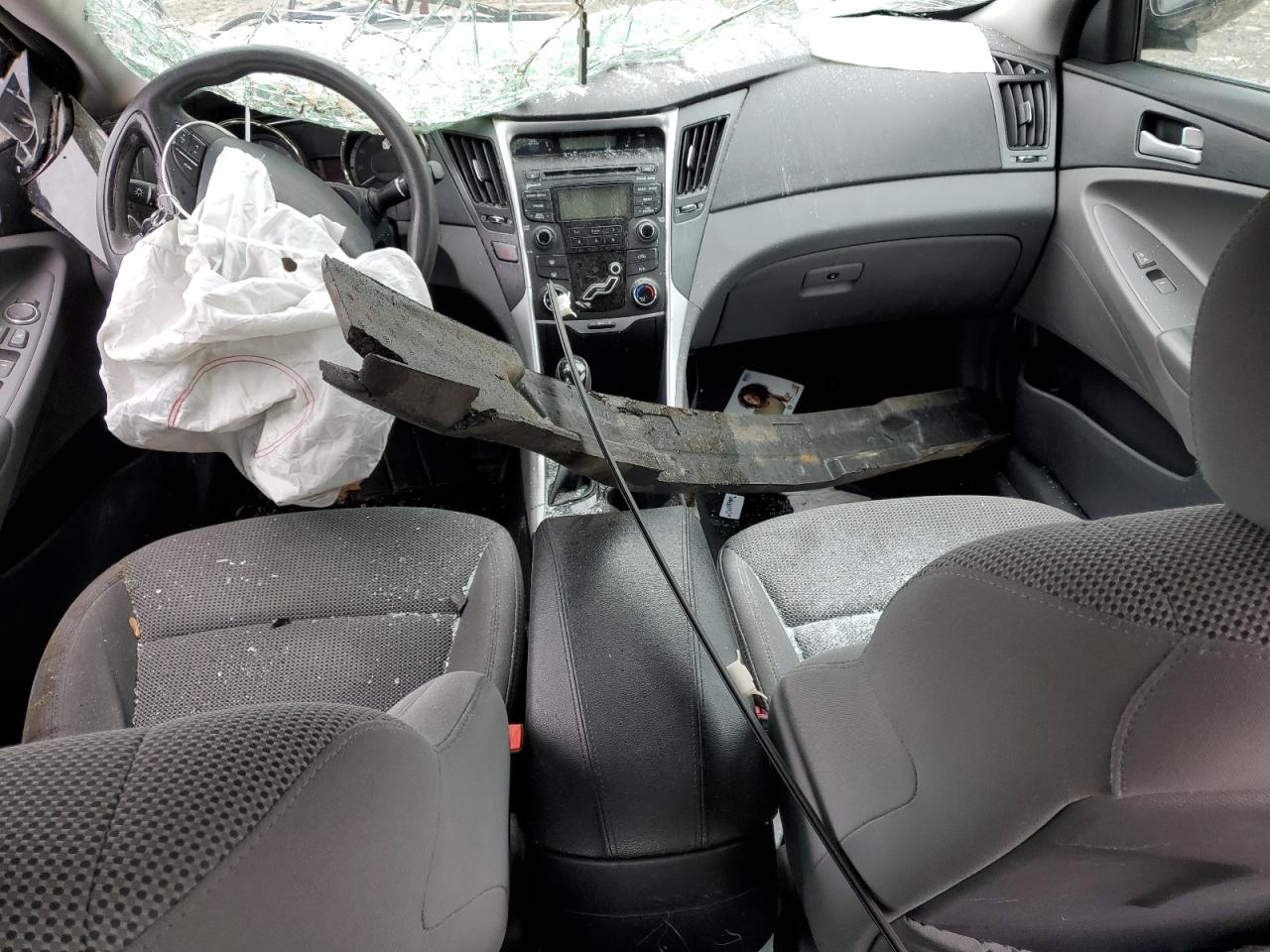 5NPEB4AC1DH563017 2013 Hyundai Sonata Gls