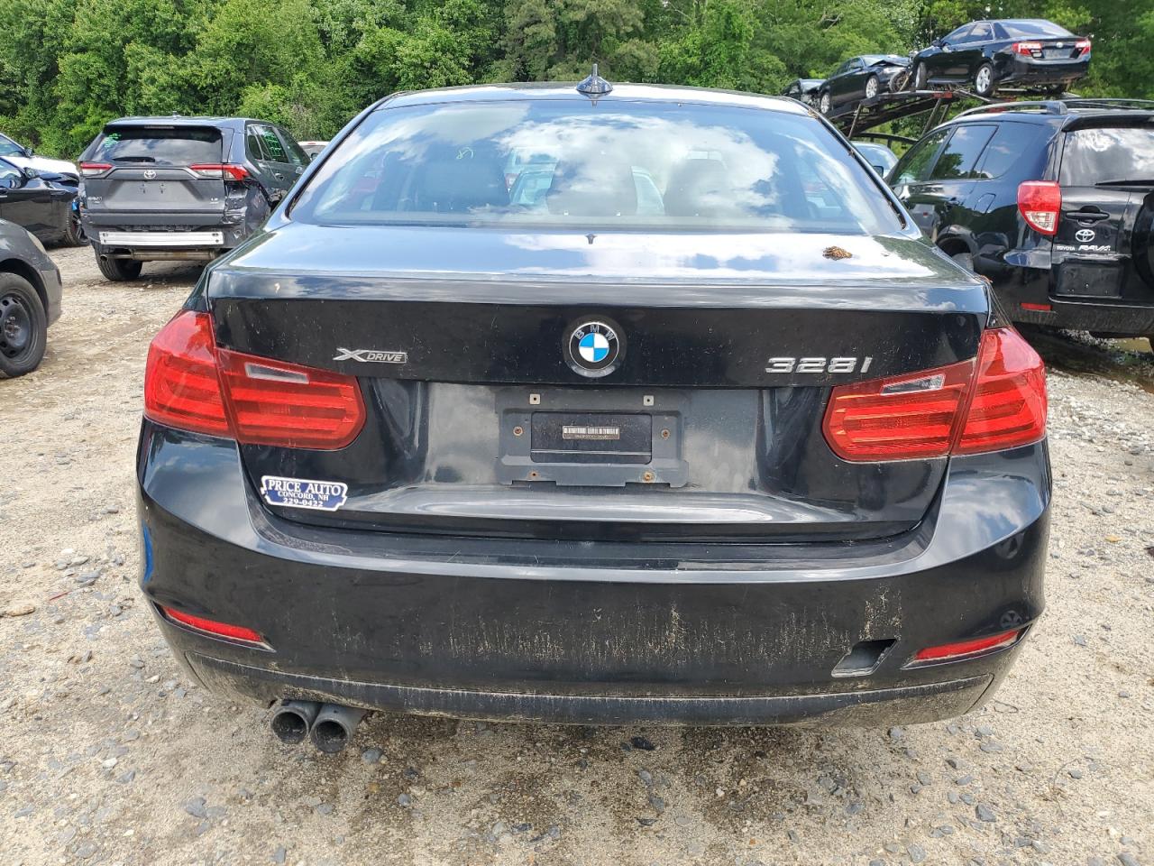 2013 BMW 328 Xi Sulev vin: WBA3B5G5XDNP40697