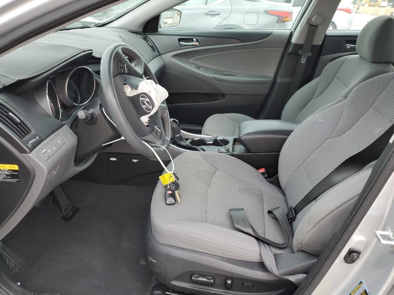 5NPEB4AC5DH790324 2013 Hyundai Sonata Gls