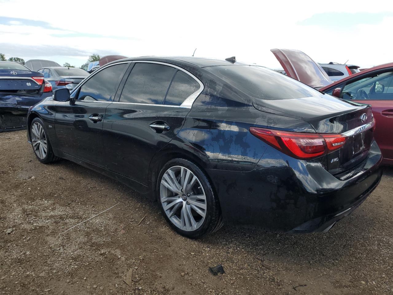 JN1EV7AR5JM441567 2018 Infiniti Q50 Luxe