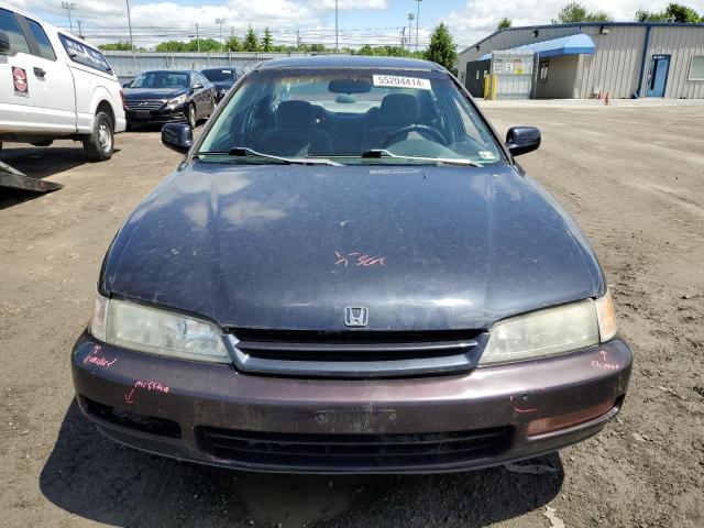 1995 Honda Accord Lx VIN: 1HGCD5638SA147763 Lot: 55204414