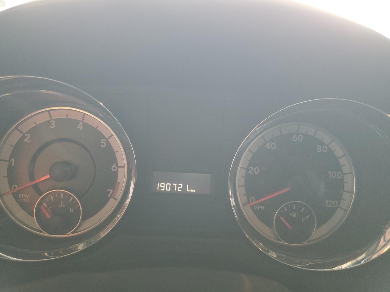 2C4RDGCG3HR857671 2017 Dodge Grand Caravan Sxt