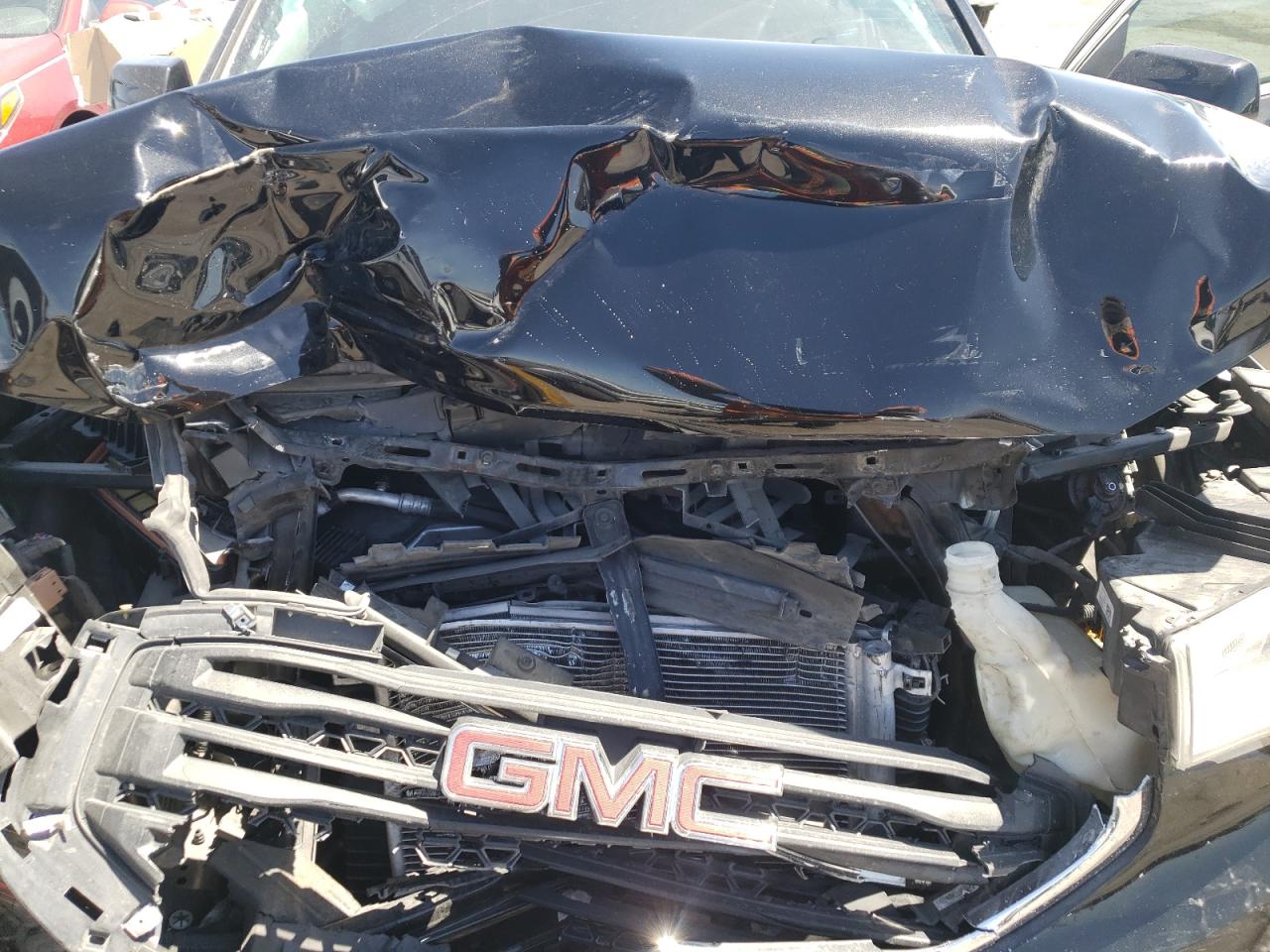 1GKKNKLA7KZ106121 2019 GMC Acadia Sle