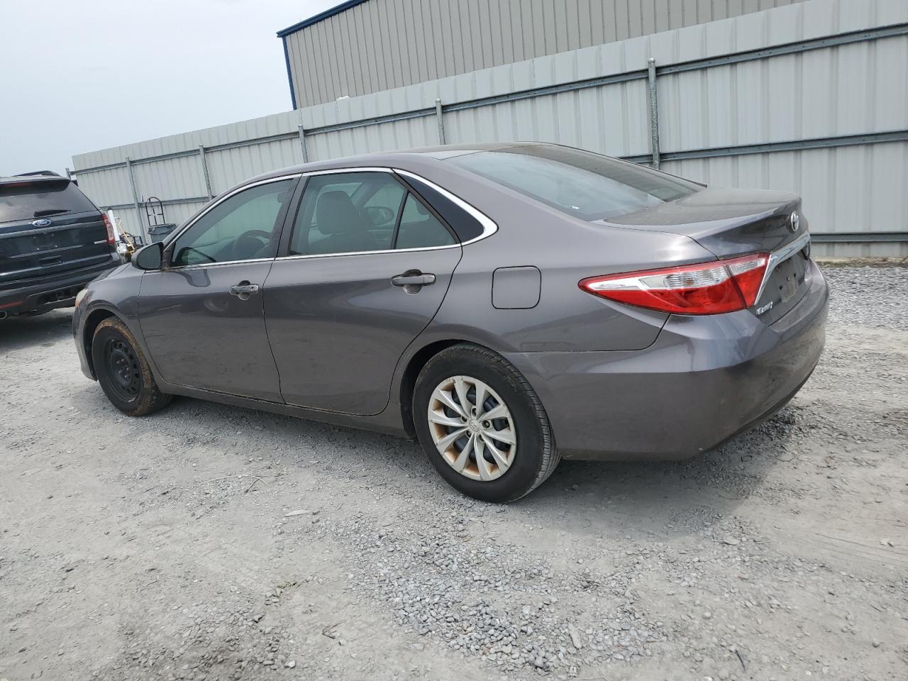 4T1BF1FK1FU939967 2015 Toyota Camry Le