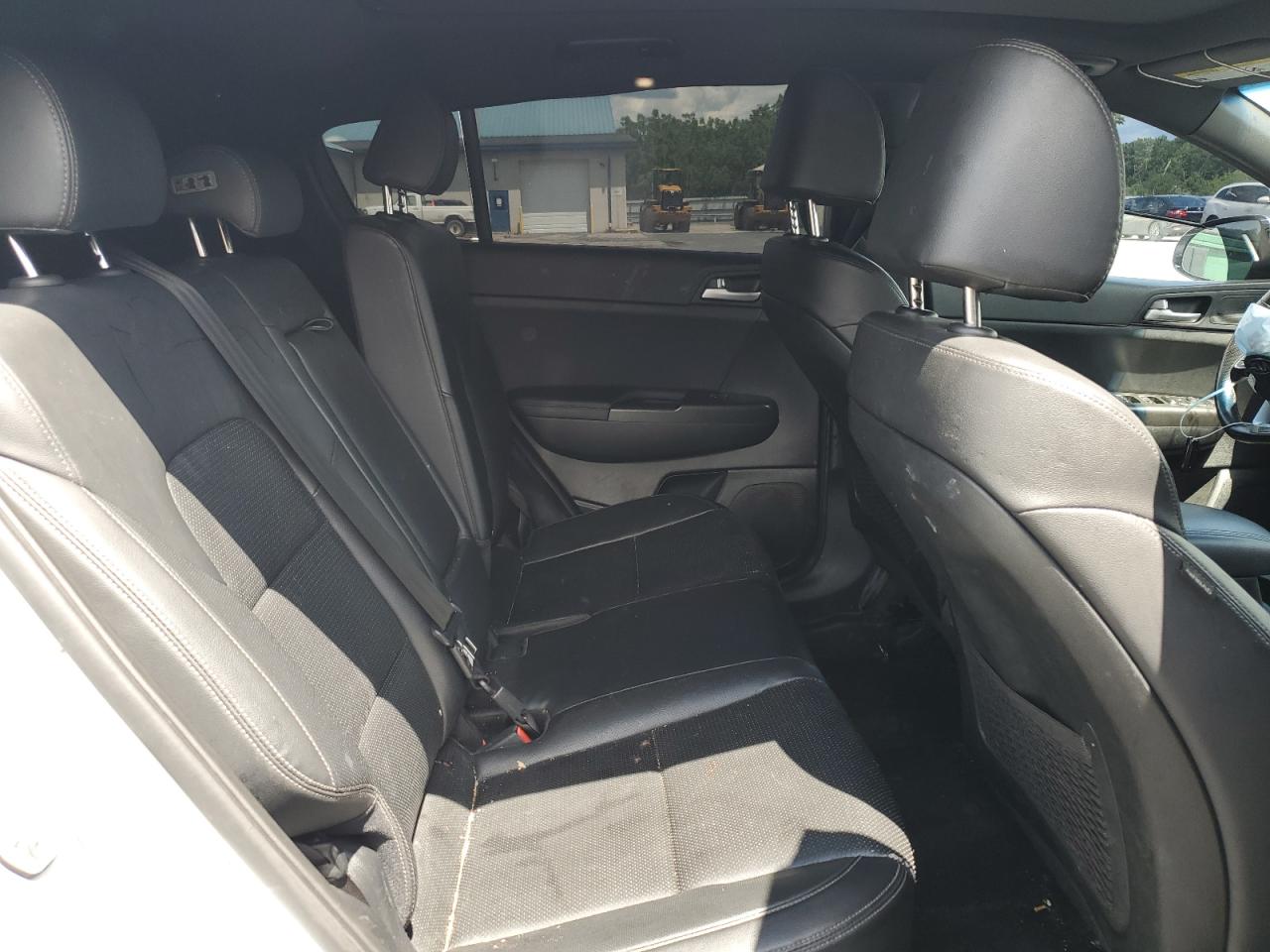 KNDP63AC8L7660516 2020 Kia Sportage S