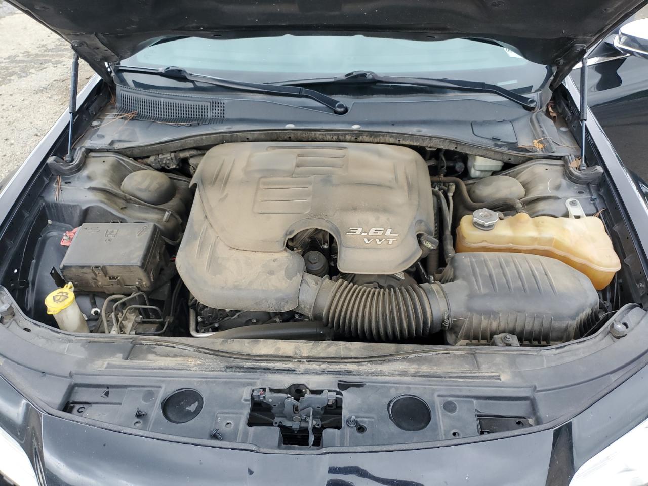 2C3CCAAG2DH697568 2013 Chrysler 300