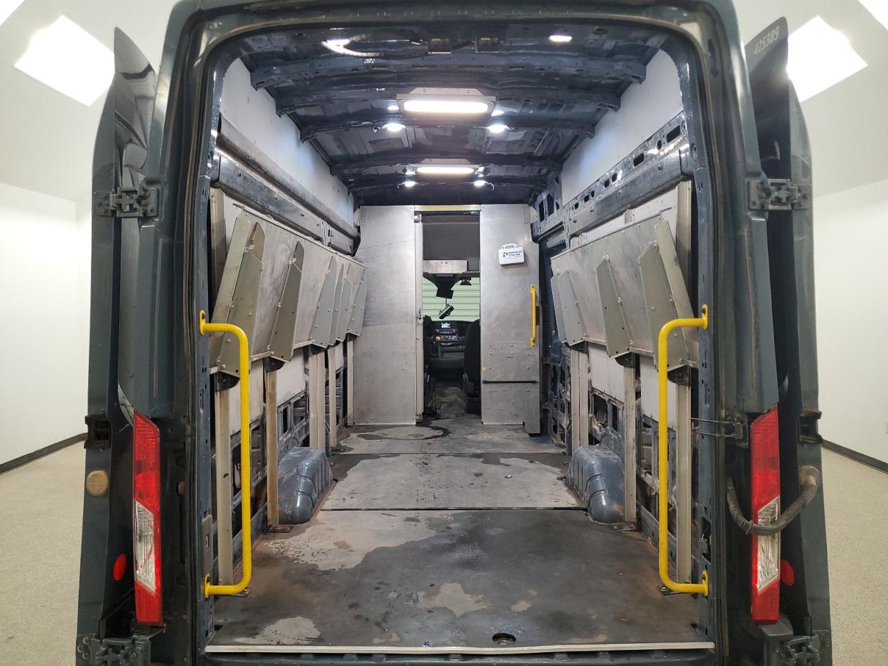 1FTBR3X85LKB04536 2020 Ford Transit T-250