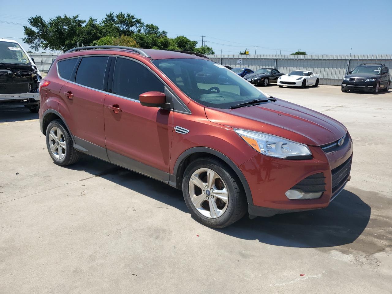 1FMCU0GX5EUE39226 2014 Ford Escape Se