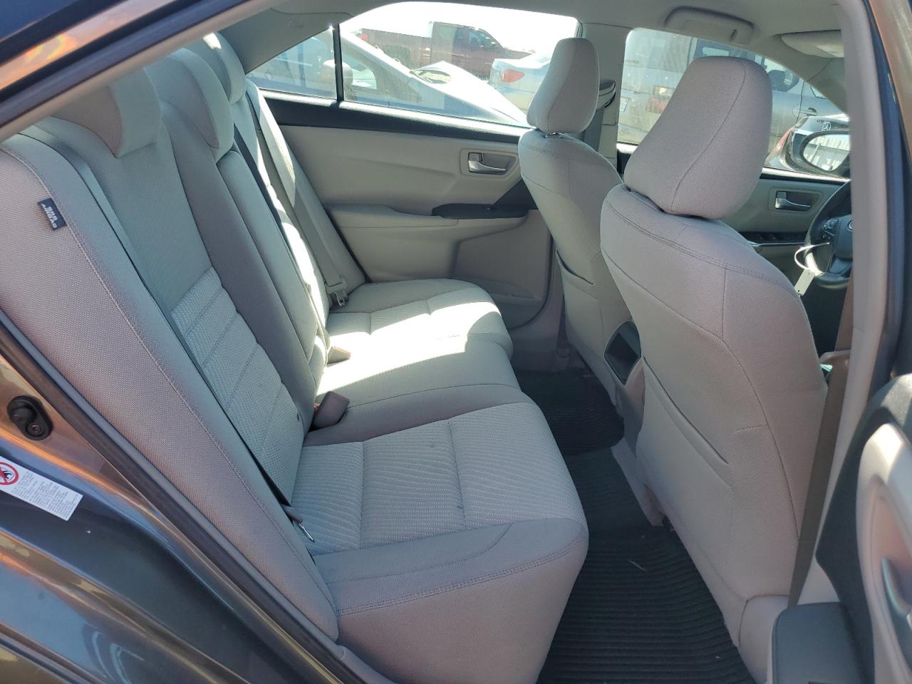 4T4BF1FK3GR577812 2016 Toyota Camry Le