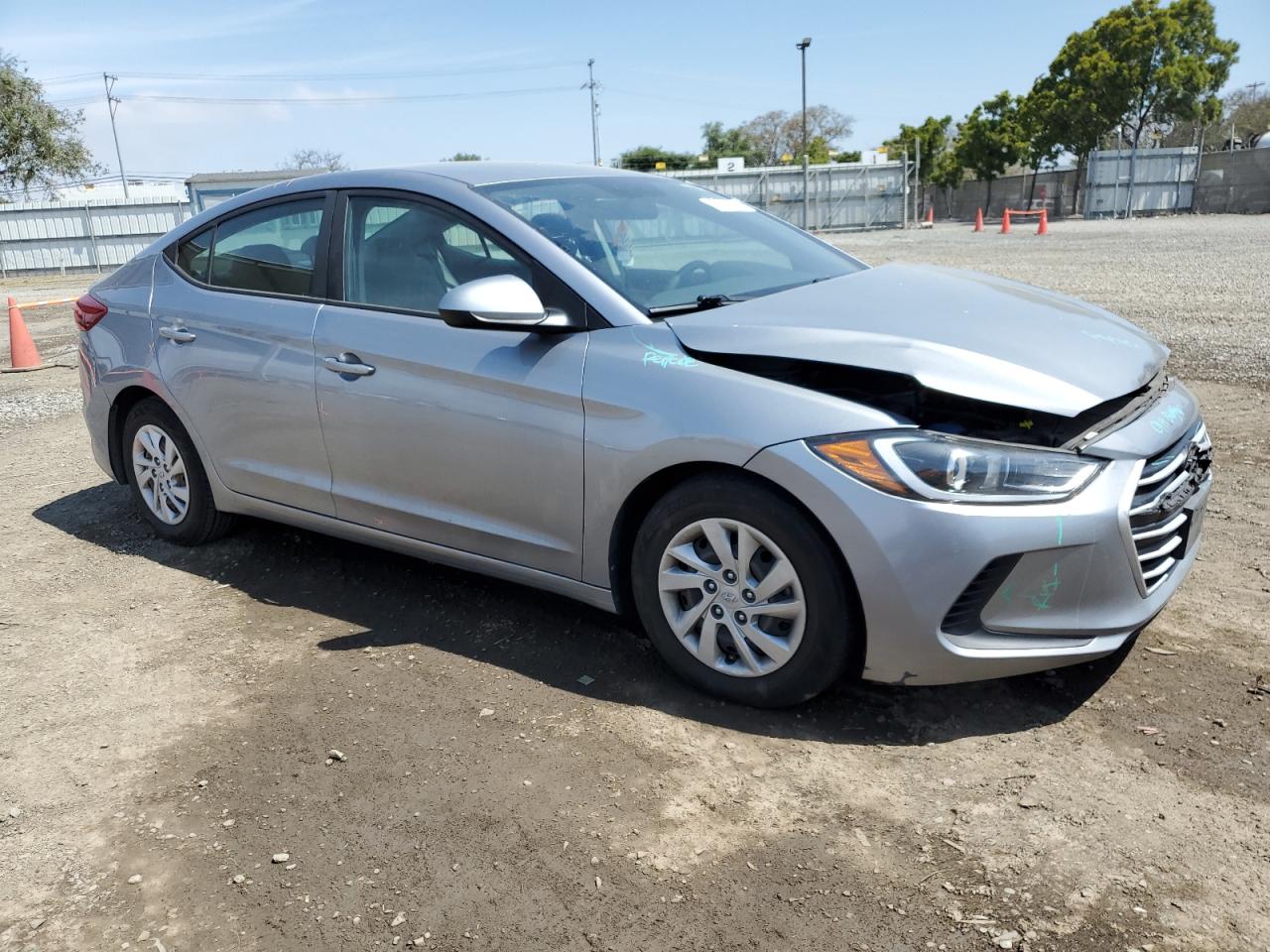 5NPD74LF1HH204843 2017 Hyundai Elantra Se