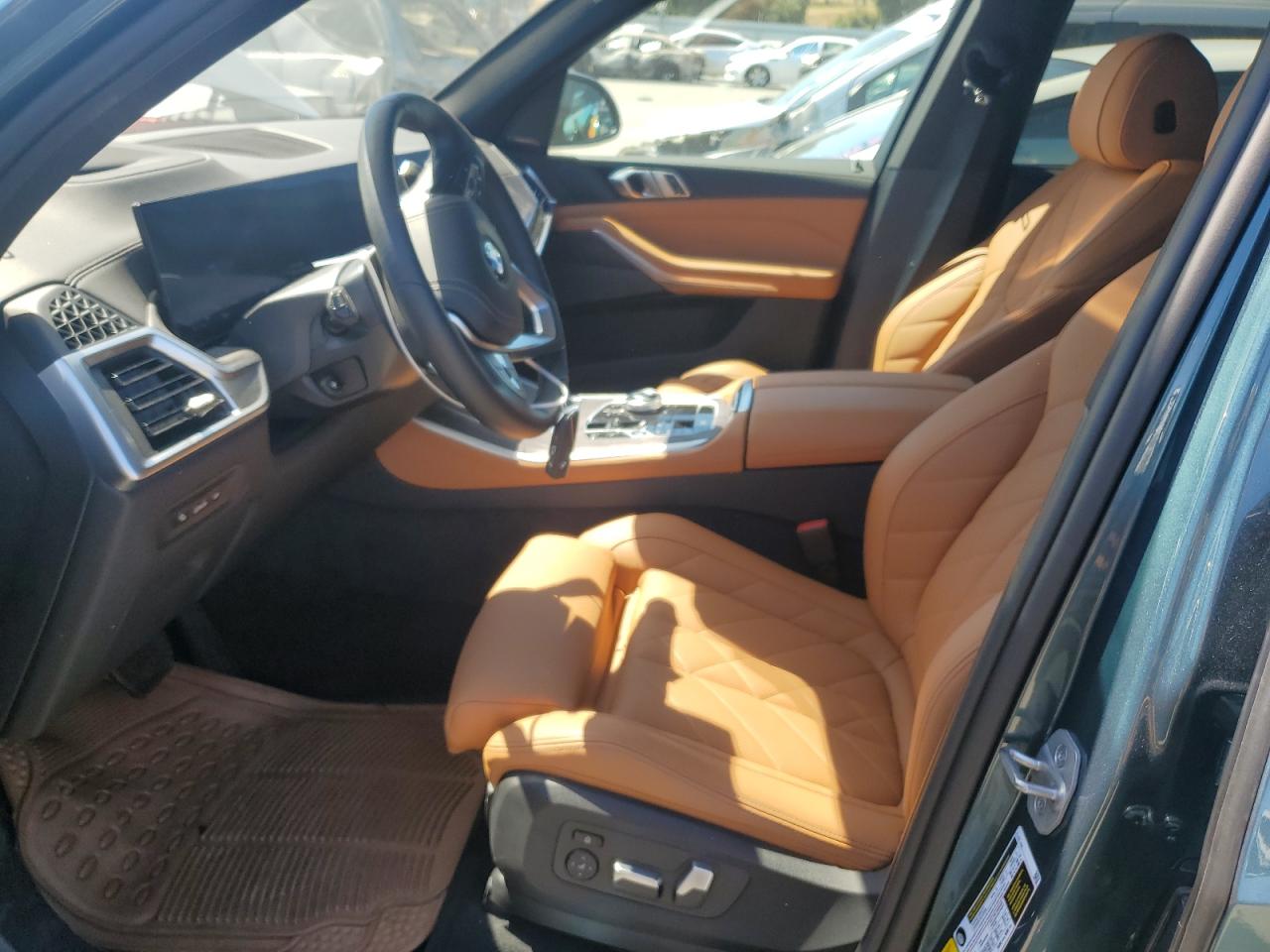 5UX23EU05R9S14058 2024 BMW X5 xDrive40I