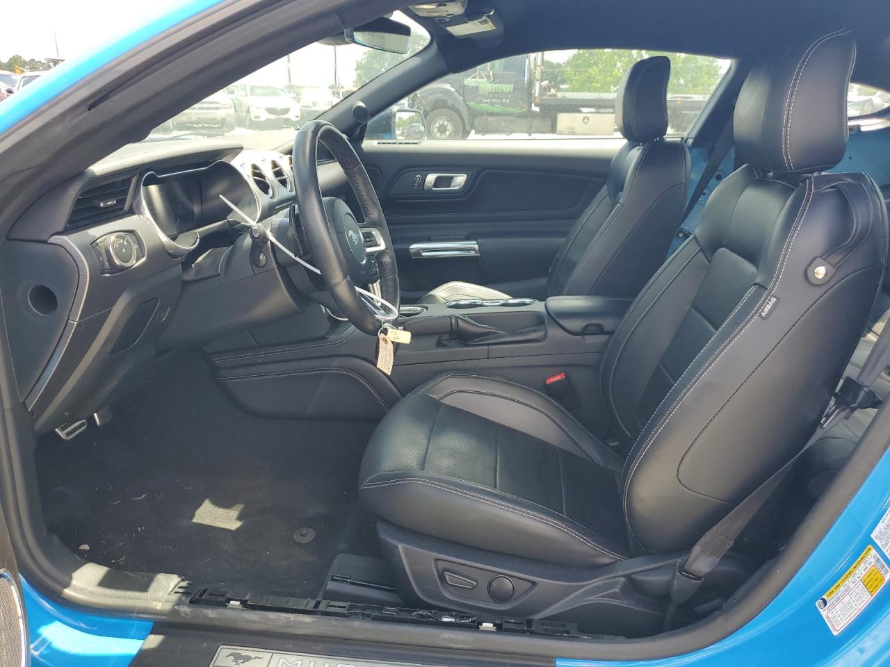 1FA6P8THN51107011 2022 Ford Mustang Ma