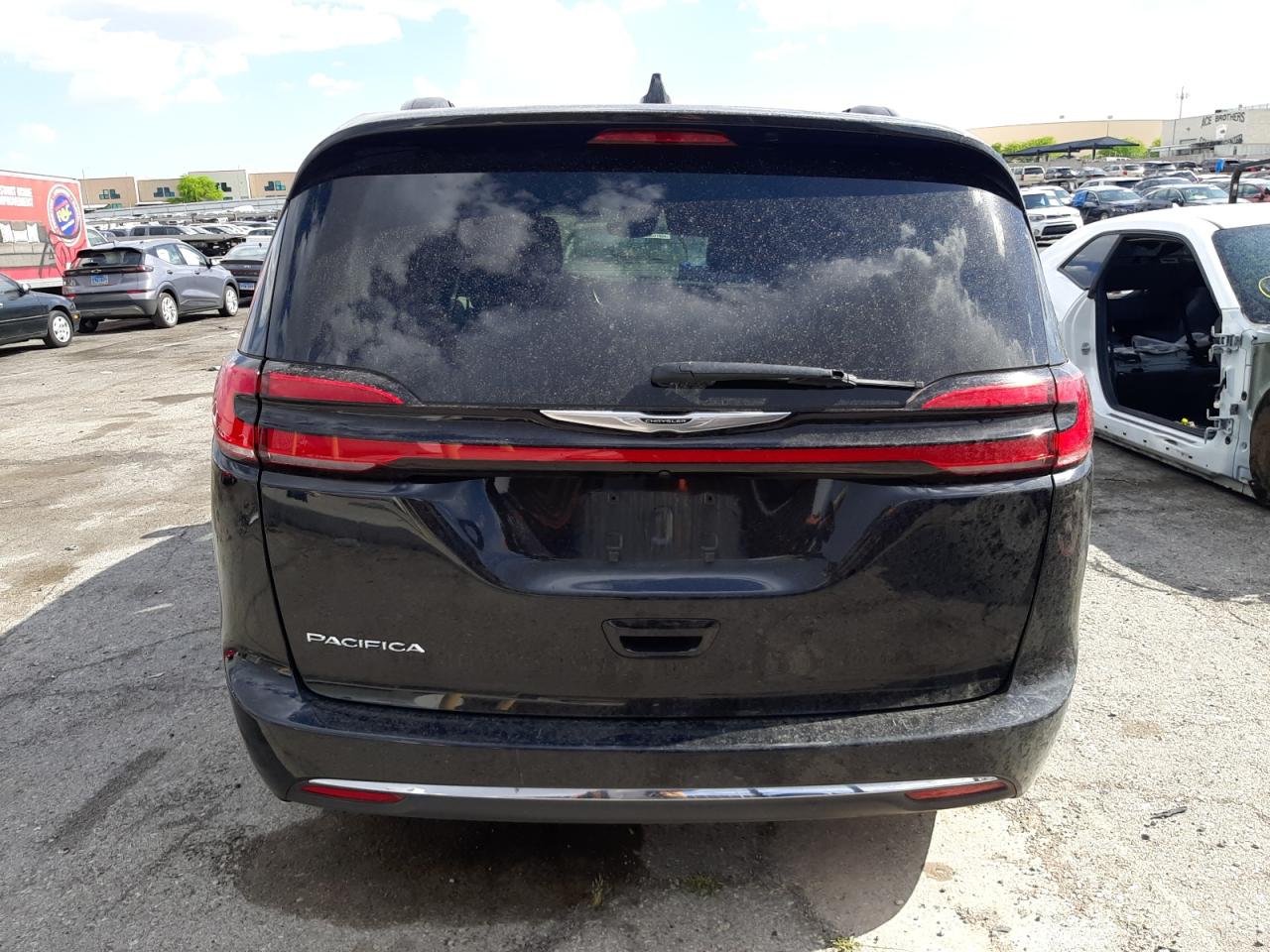 2C4RC1BG4NR170714 2022 Chrysler Pacifica Touring L