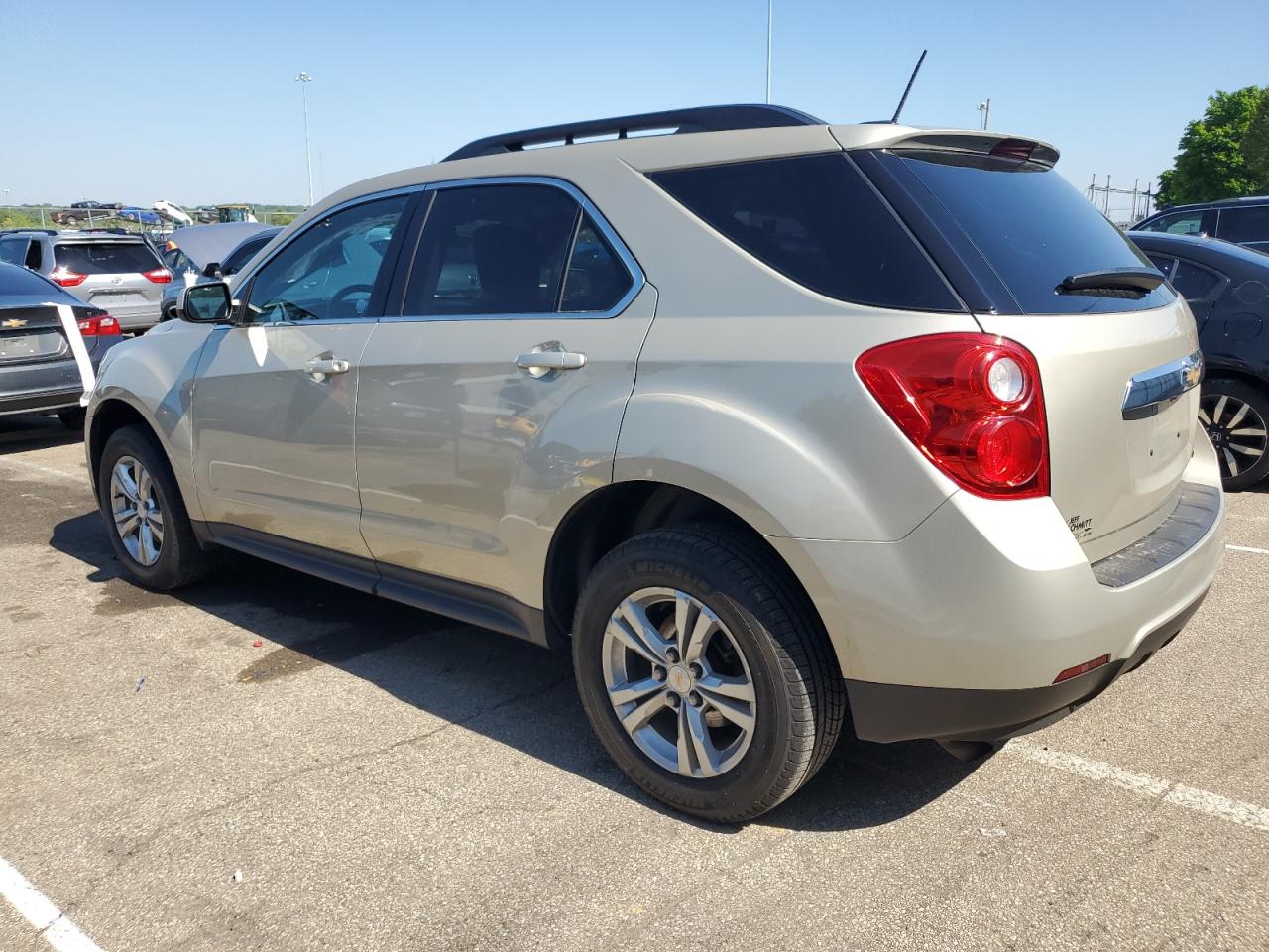 2GNALCEK9F1112324 2015 Chevrolet Equinox Lt