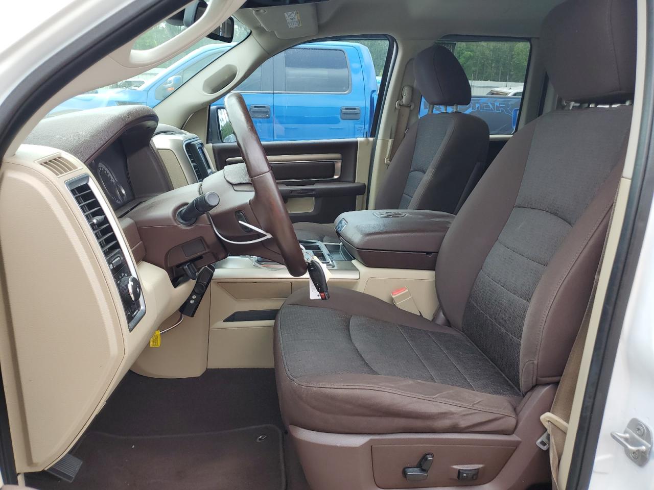 1C6RR6GT3DS680316 2013 Ram 1500 Slt