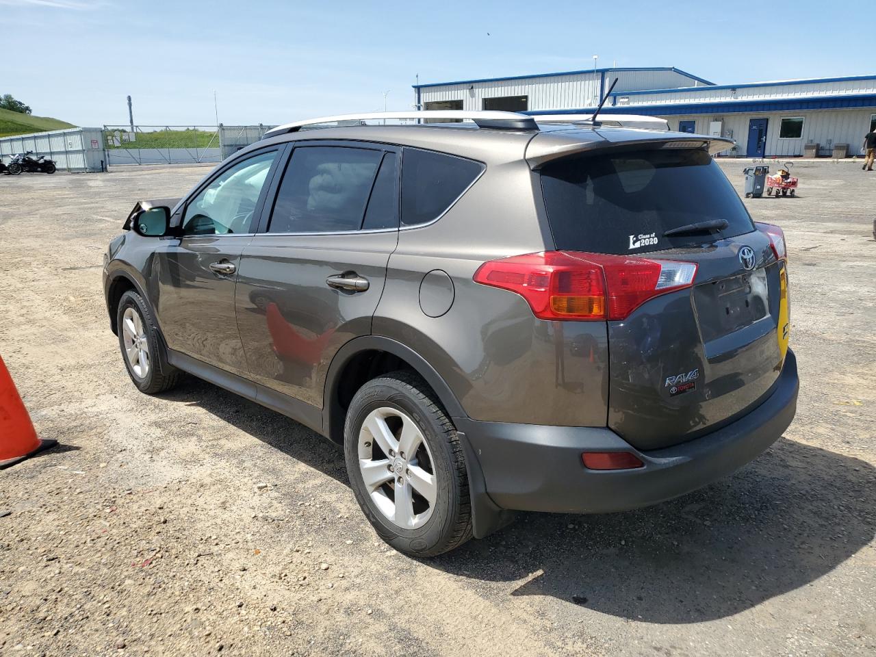 2T3RFREV3DW026026 2013 Toyota Rav4 Xle