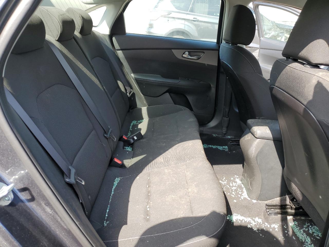 3KPF24AD1LE210812 2020 Kia Forte Fe