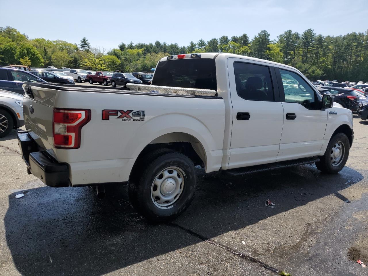 1FTEW1E5XJKC28897 2018 Ford F150 Supercrew