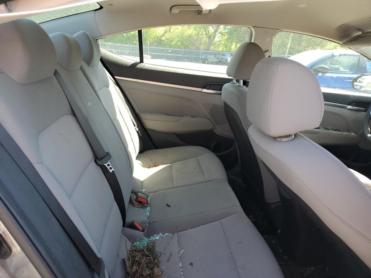 5NPD74LF3KH483168 2019 Hyundai Elantra Se