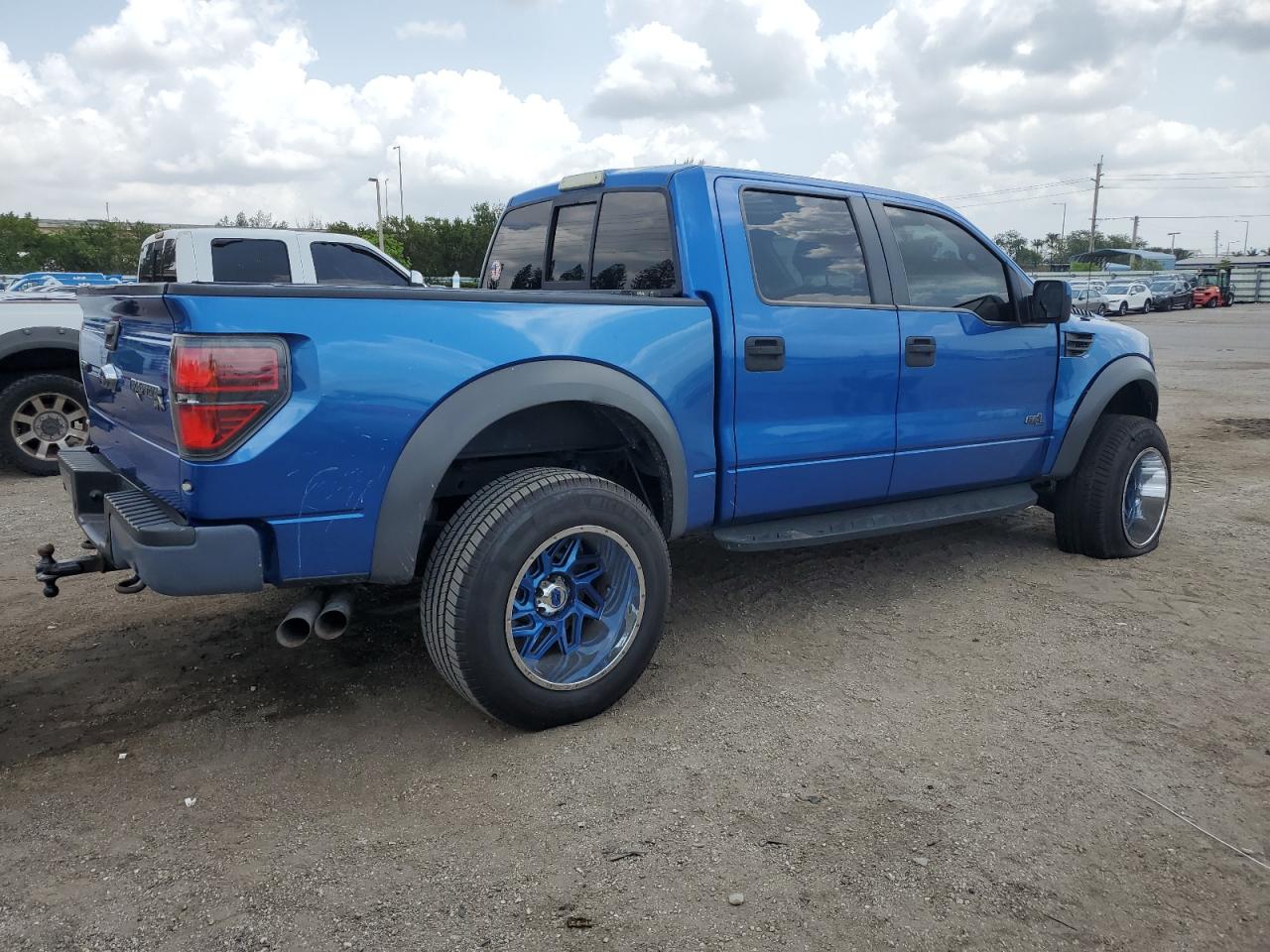 1FTFW1R63DFC81722 2013 Ford F150 Svt Raptor