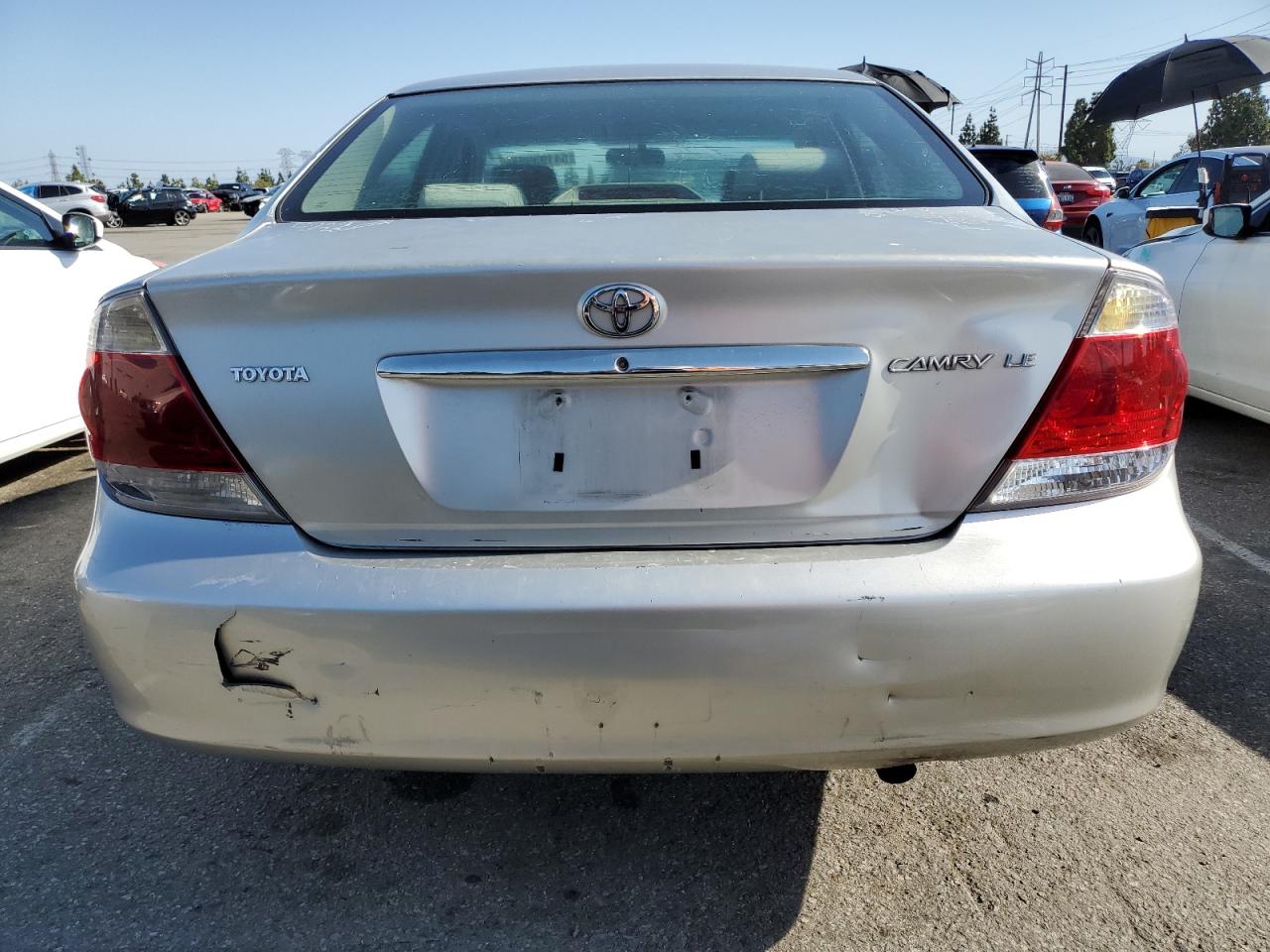 4T1BE32K95U972136 2005 Toyota Camry Le