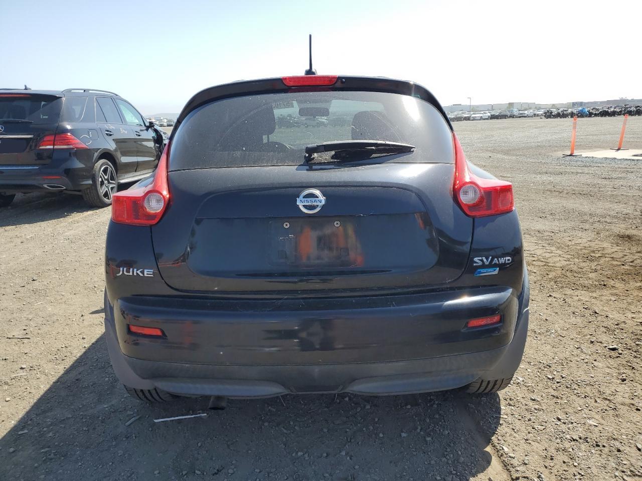 2012 Nissan Juke S vin: JN8AF5MV4CT124186