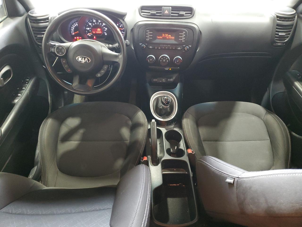 KNDJN2A26G7820649 2016 Kia Soul