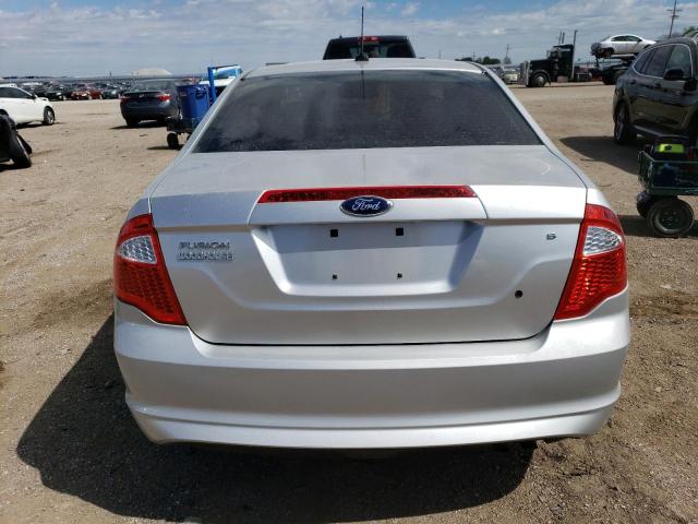 2011 Ford Fusion S VIN: 3FAHP0GAXBR242042 Lot: 53228624