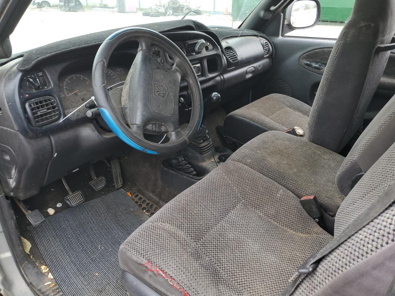 1B7KF23Z4XJ651827 1999 Dodge Ram 2500