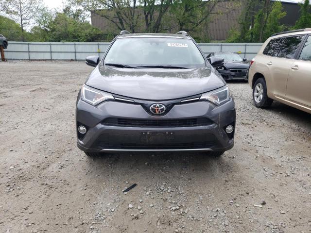 2017 Toyota Rav4 Xle VIN: 2T3RFREV5HW678460 Lot: 54784014