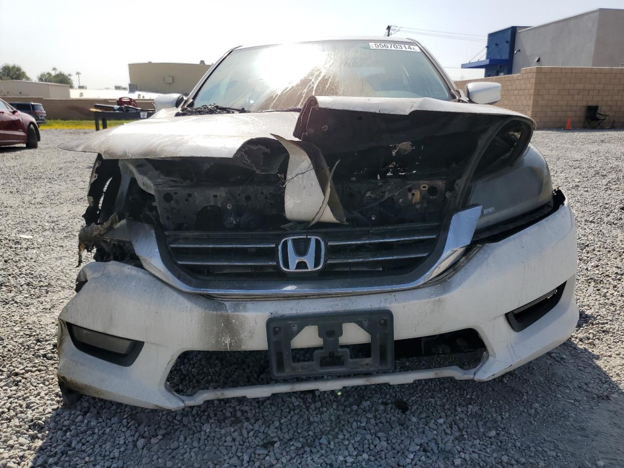 1HGCR2F57FA127222 2015 Honda Accord Sport