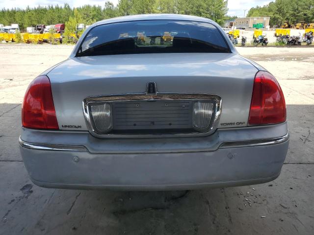 2003 Lincoln Town Car Signature VIN: 1LNHM82WX3Y649894 Lot: 55075314