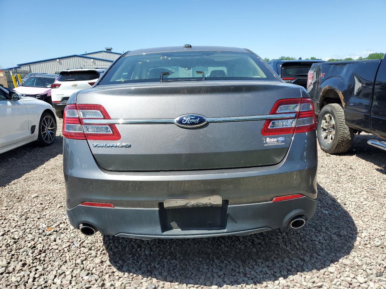 1FAHP2D83DG184413 2013 Ford Taurus Se