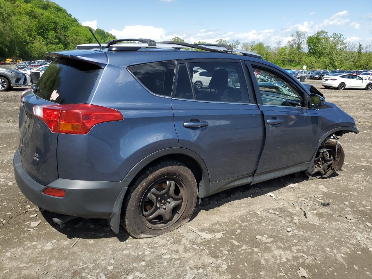 JTMBFREV3ED082032 2014 Toyota Rav4 Le