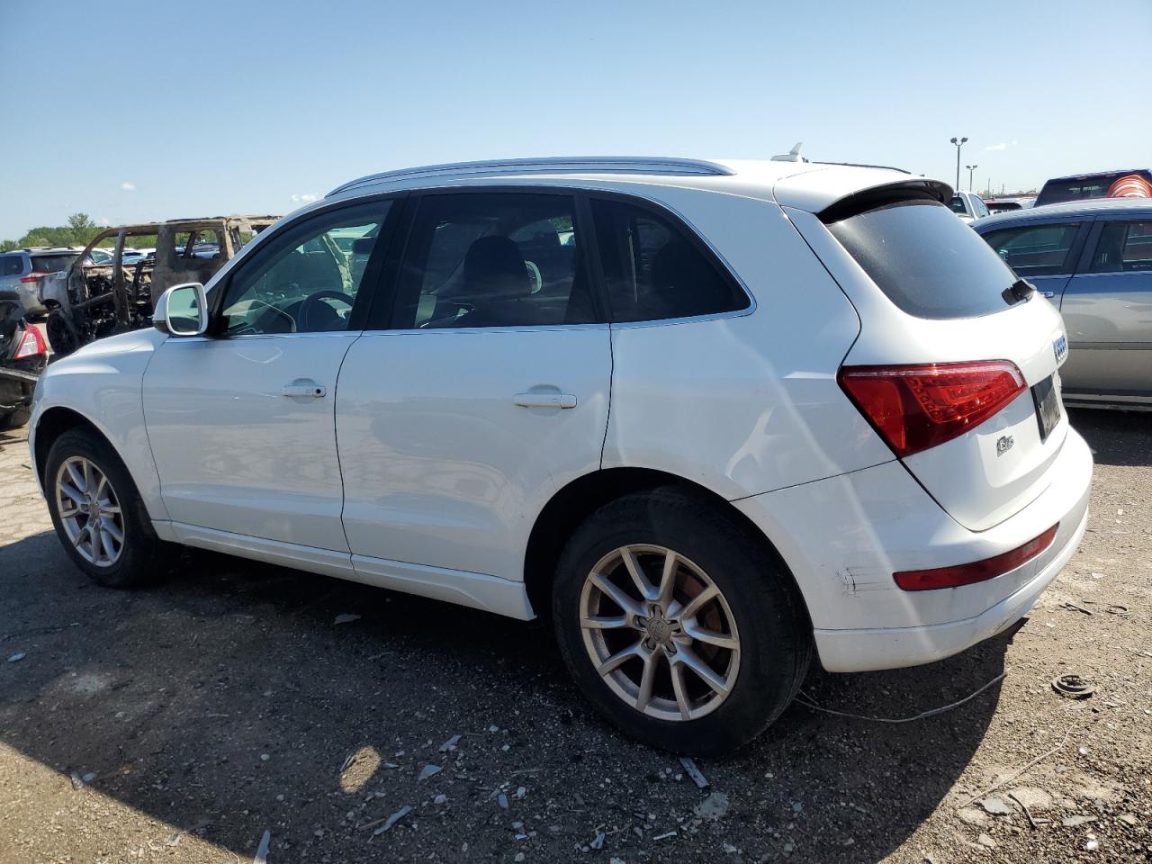 WA1CFAFP8BA006707 2011 Audi Q5 Premium