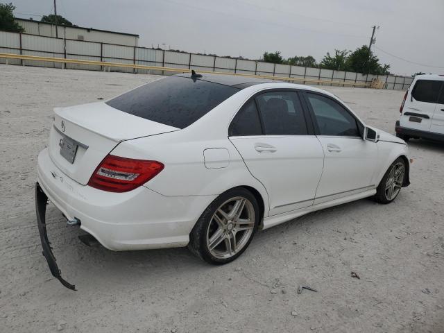 2013 Mercedes-Benz C 350 VIN: WDDGF5HB2DR242862 Lot: 55904014