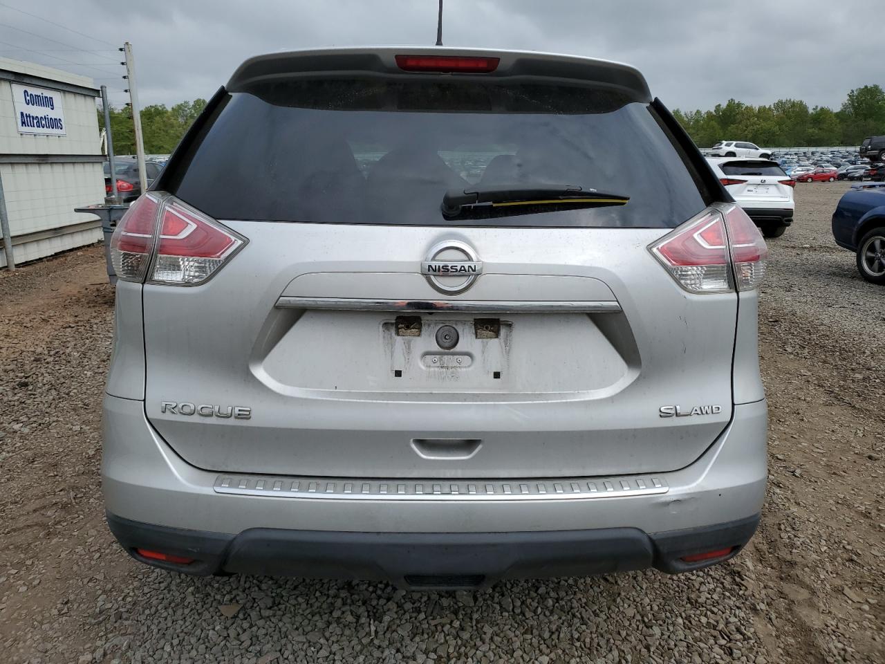 2015 Nissan Rogue S vin: 5N1AT2MV9FC800960